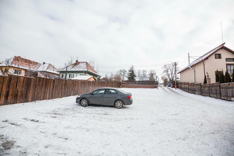 Pensiunea San Gennaro Miercurea Ciuc Exteriör bild