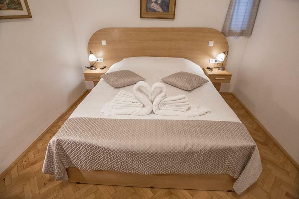 Pensiunea San Gennaro Miercurea Ciuc Exteriör bild